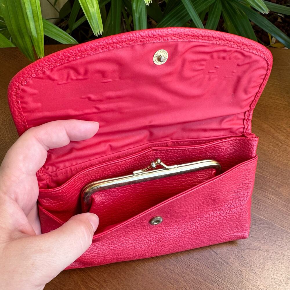 Vintage 1980s Red Leather Clutch Handbag with Attachable Coin Purse - Picture 5 of 9
